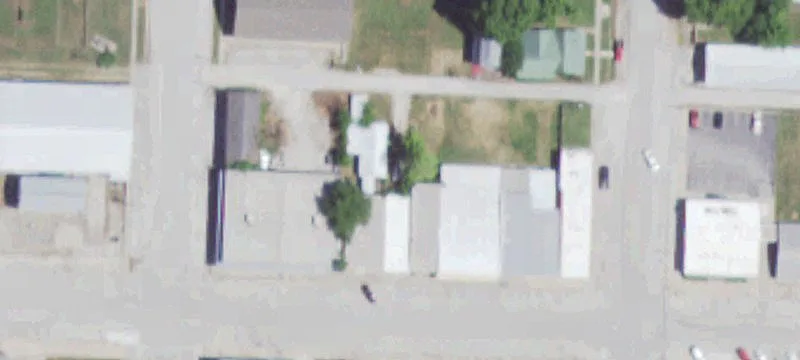 Grand Ave