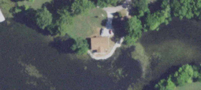 255 Edgewater Bch Cir