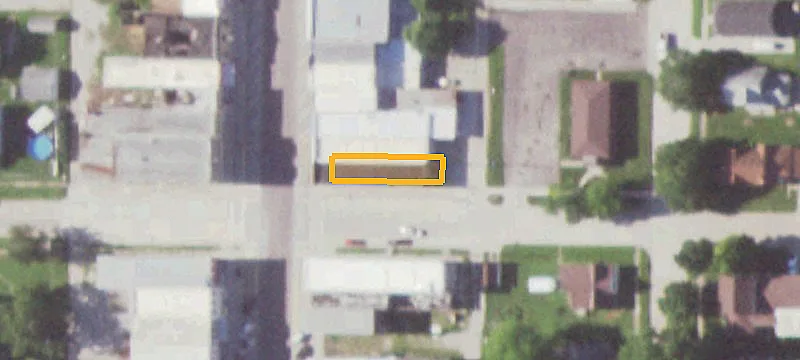 323 Main St