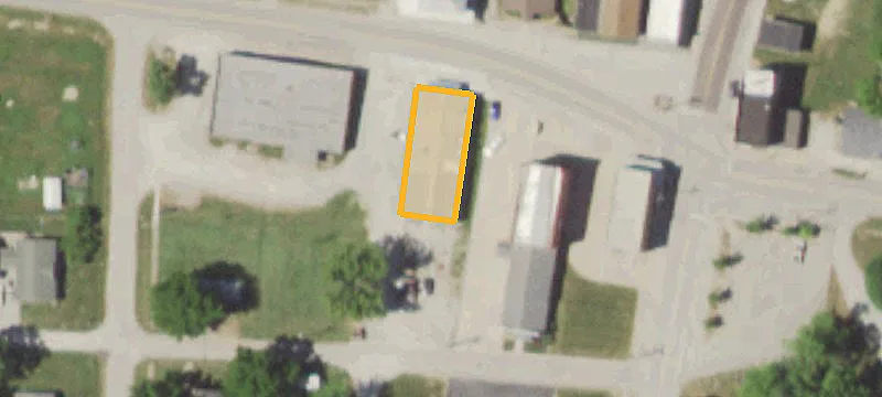107 Row St