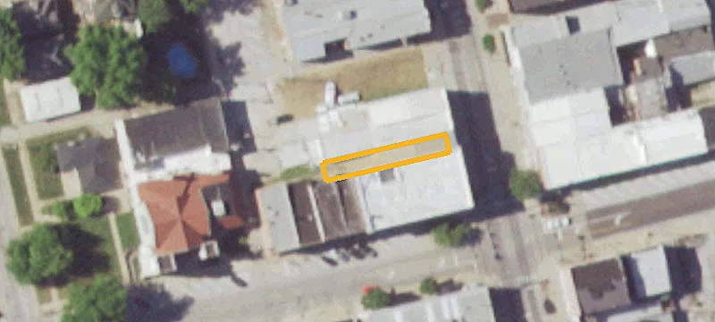 325 Main St