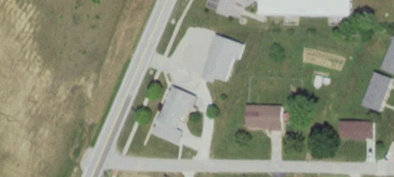 23 Whispering Pine Ln