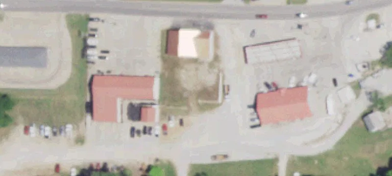 909 Main St