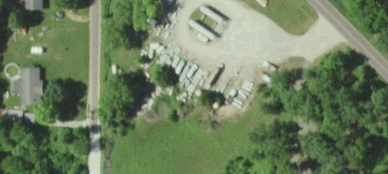 32 Hwy E Hwy