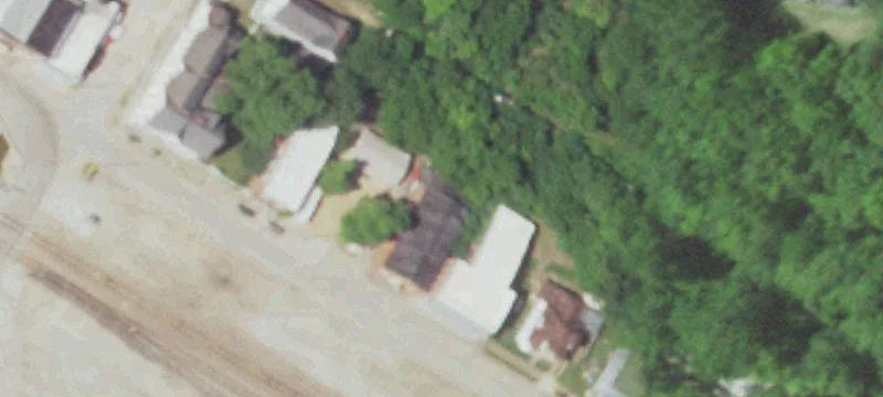 117 1st St
