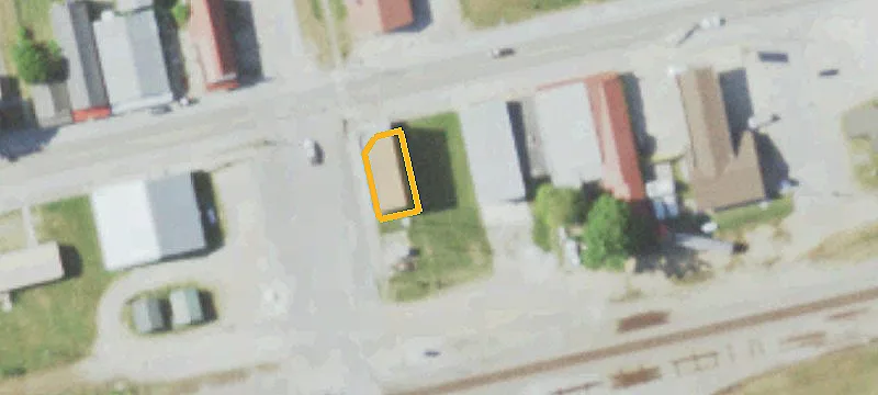 170 Main St
