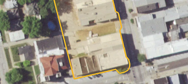 321 Main St
