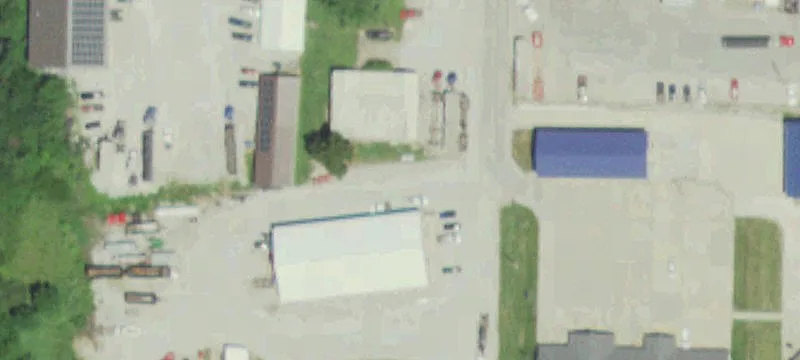 353 12th E Grand Ave
