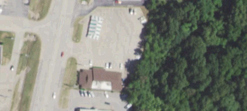 1025 Neosho Blvd