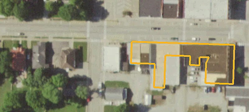 135 Main St