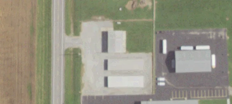 2704 Hwy 105