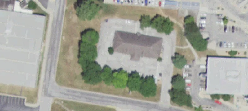 1221 Mcintosh Cir