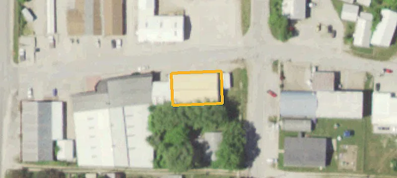 104 Goggin St