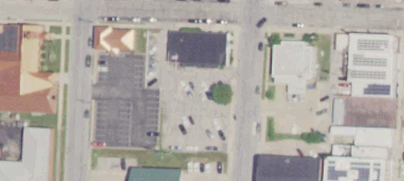 101 Oak St