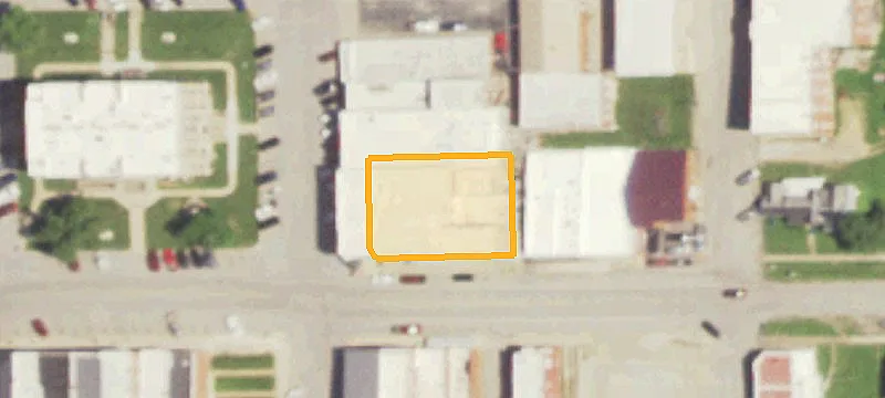 106 Main St