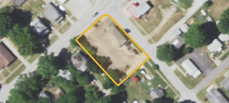 301 Main St