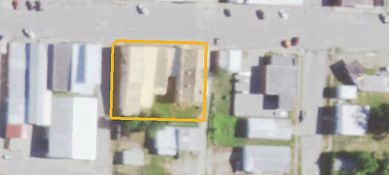 306 2nd St