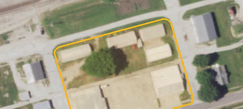 300 Pne St