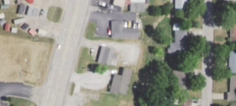 811 Neosho Blvd