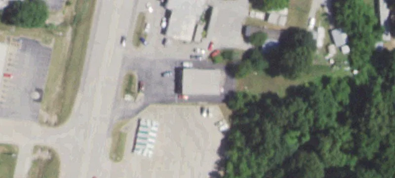 1039 Neosho Blvd