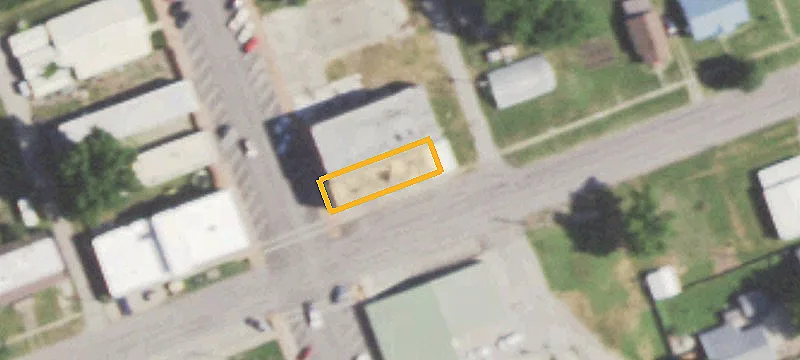302 Main St
