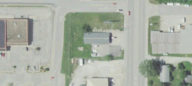 402 Bishop Ave