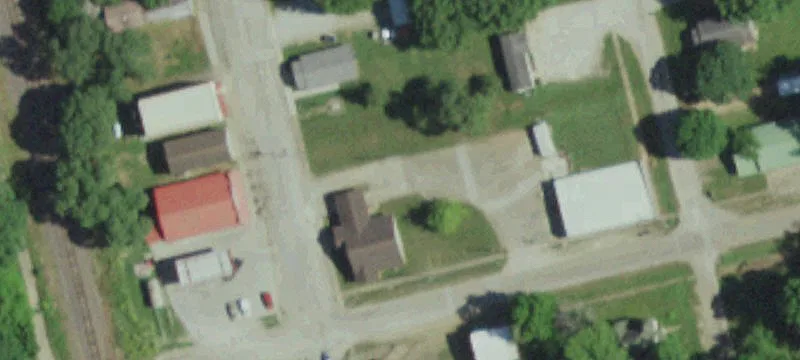 114 Oak St