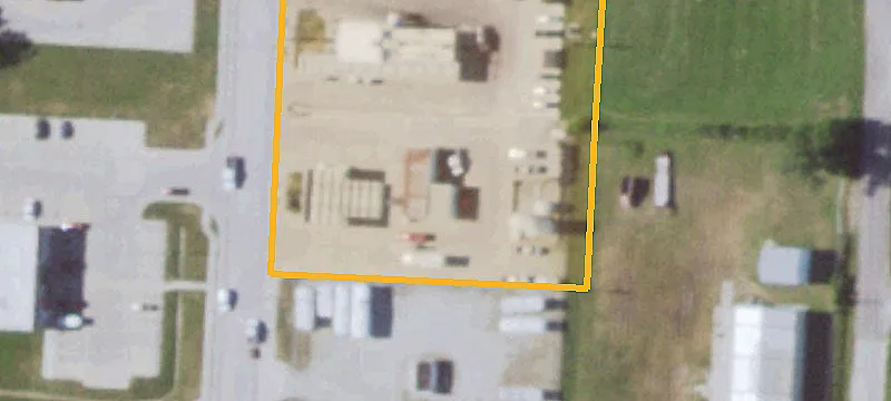 406 2nd St
