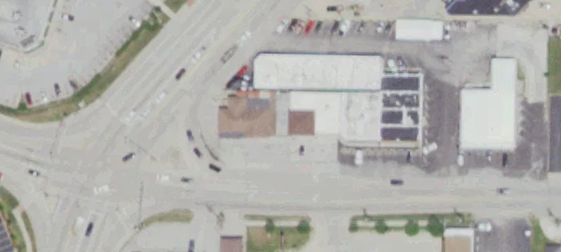 Veterans Memorial E Pkwy