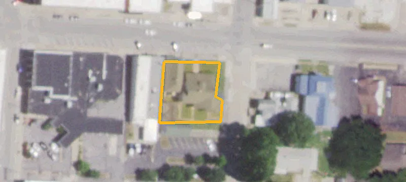 225 Main St