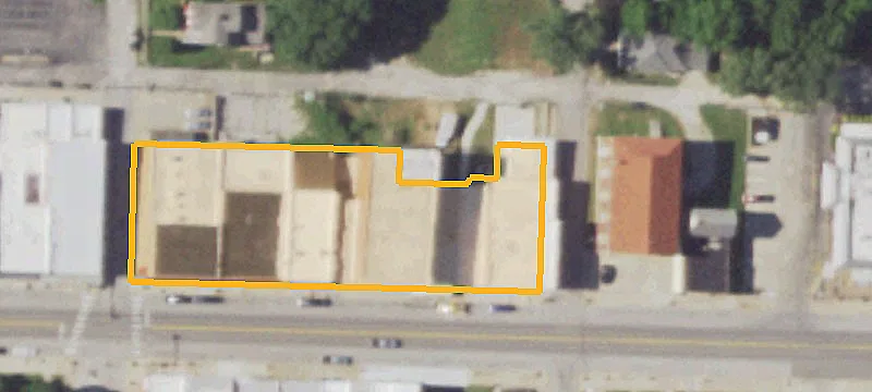 1120 Main St