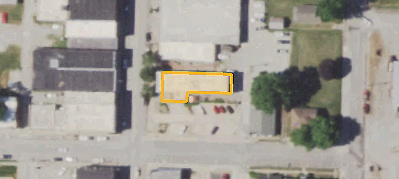 1817 Main St