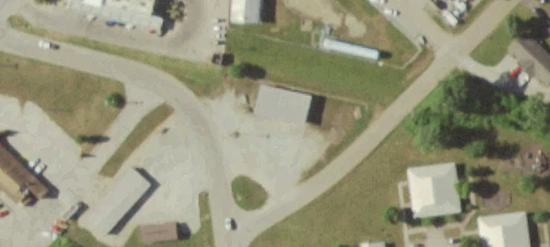 285 Jennifer St