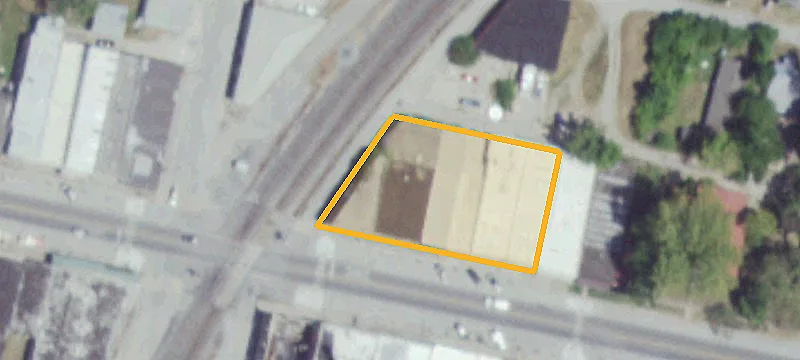 303 Main St