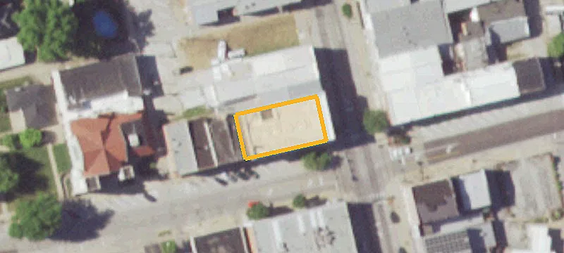 327 Main St