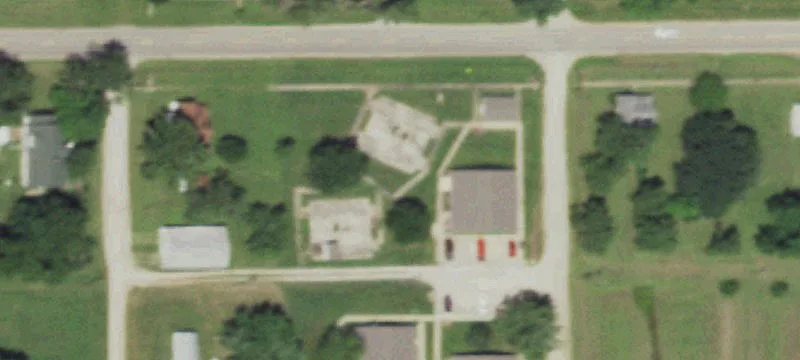 302 Main St