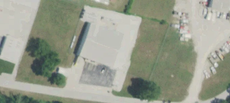 689 Lowr Business Park Rd