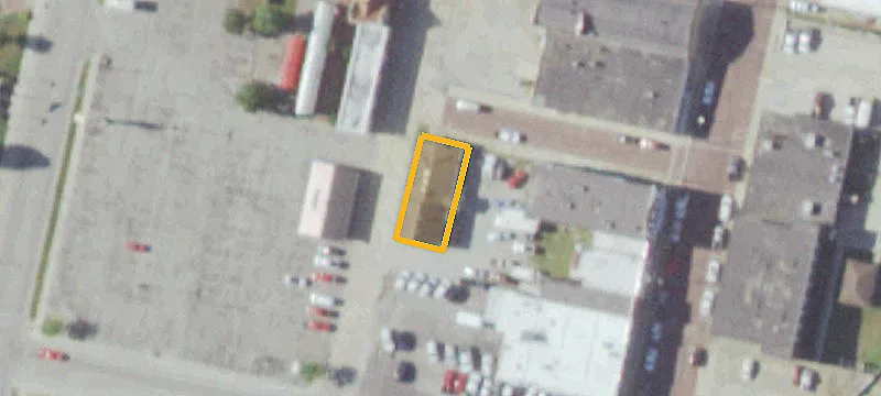 420 Maple St