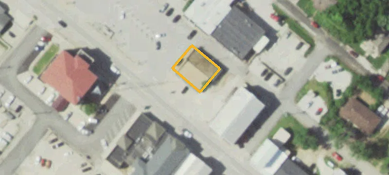 201 Main St