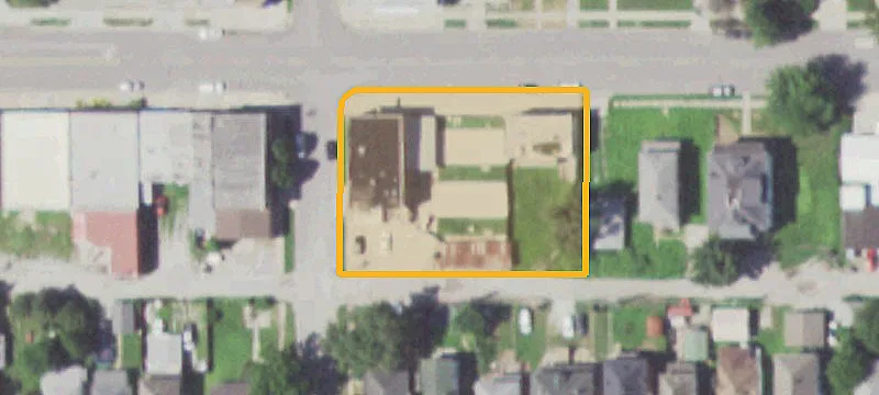 230 Illinois Ave