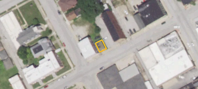 322 Ctr St