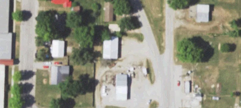 502 Lee St