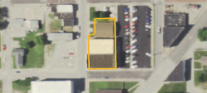 1104 Main St