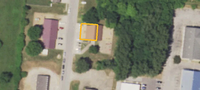 402 Angus Ln