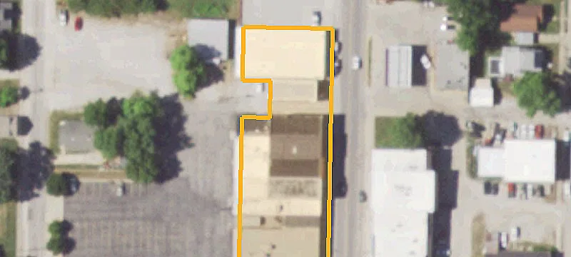 311 Oak St
