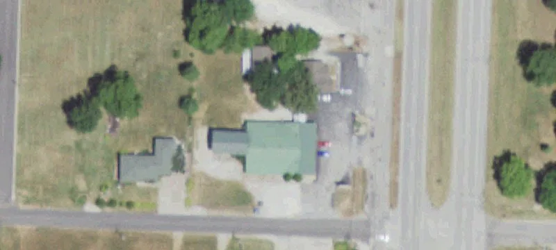 4318 Main St