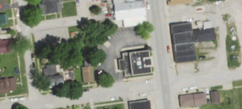 418 Main St