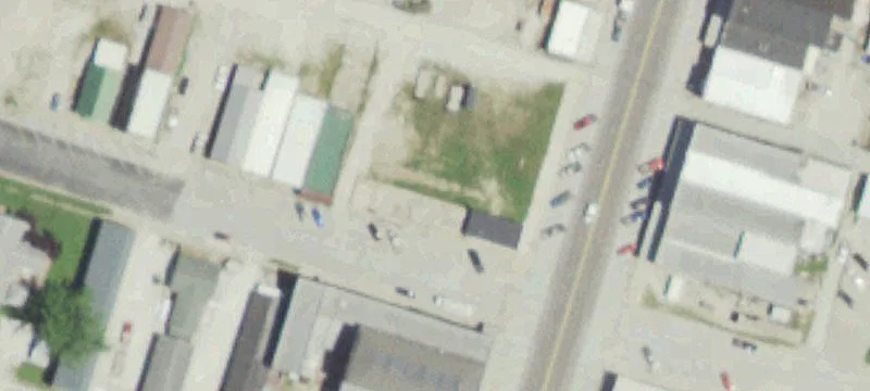 124 Ctr St