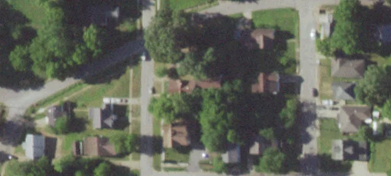 908 Fairmount St