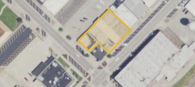 207 Commercial St